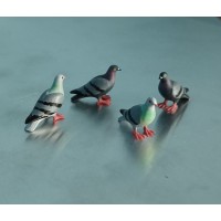 Lot4 Miniature Pigeons 1:12 Scale Bird Mini for Horror Dollhouse Animal Replica Tabletop Car Dashboard Christmas